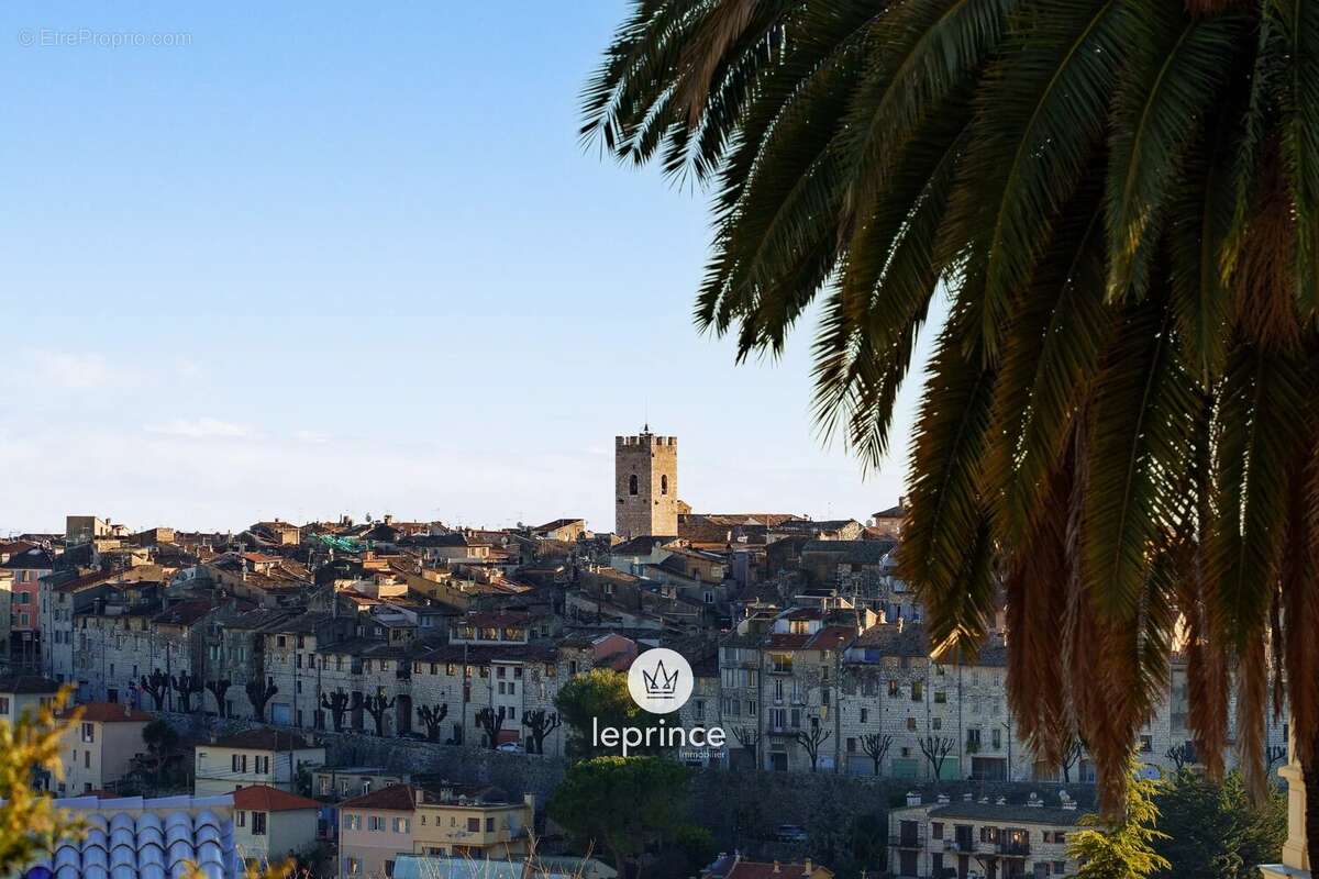 Appartement à VENCE