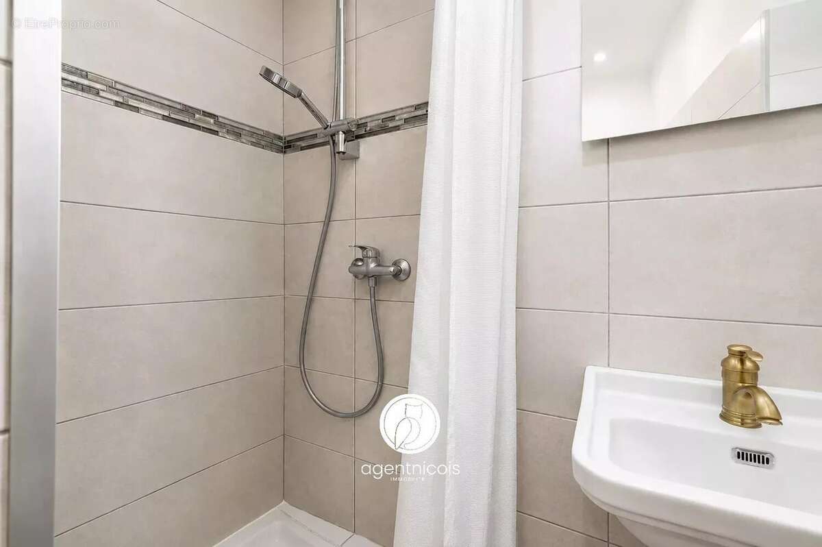 Nice // Centre-Ville : 2 pièces / Bon état / Investissement locatif - photo 10