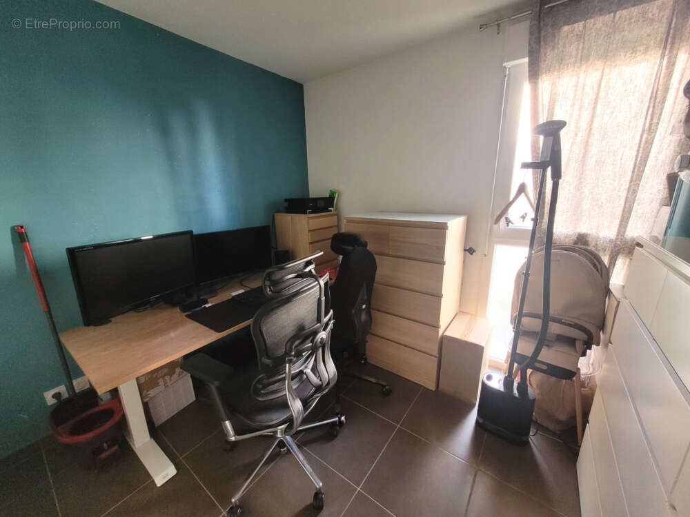 Appartement à LE ROVE