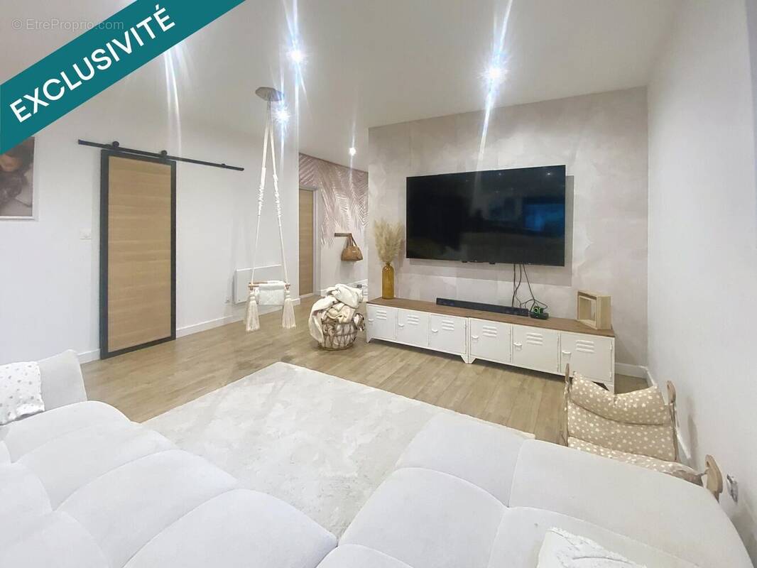 Photo 1 - Maison à DOUCHY-LES-MINES