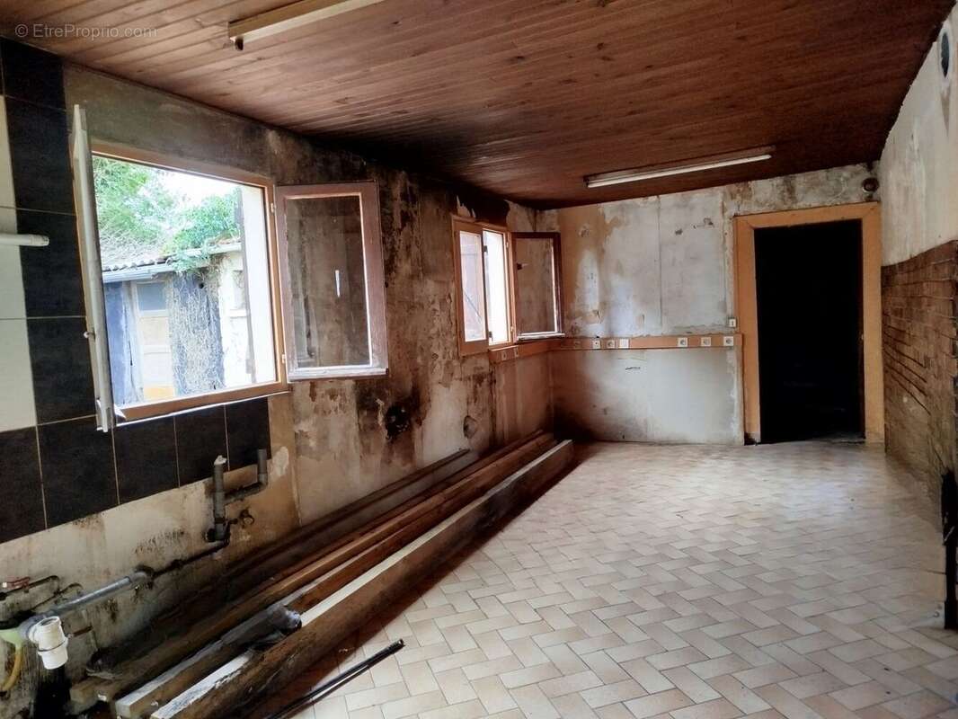 Maison à LAMOTTE-BULEUX