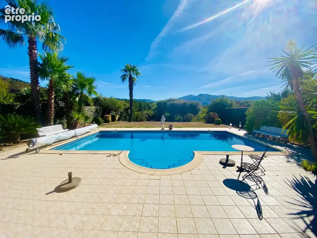 Le Boulou : magnifique villa d’architecte quartier résidentiel grande parcelle avec piscine ! - photo 13