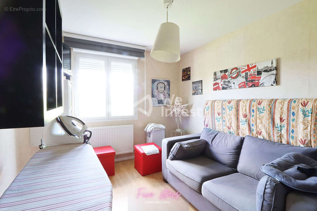 Maison 92 m² à Hussigny-Godbrange  - photo 9