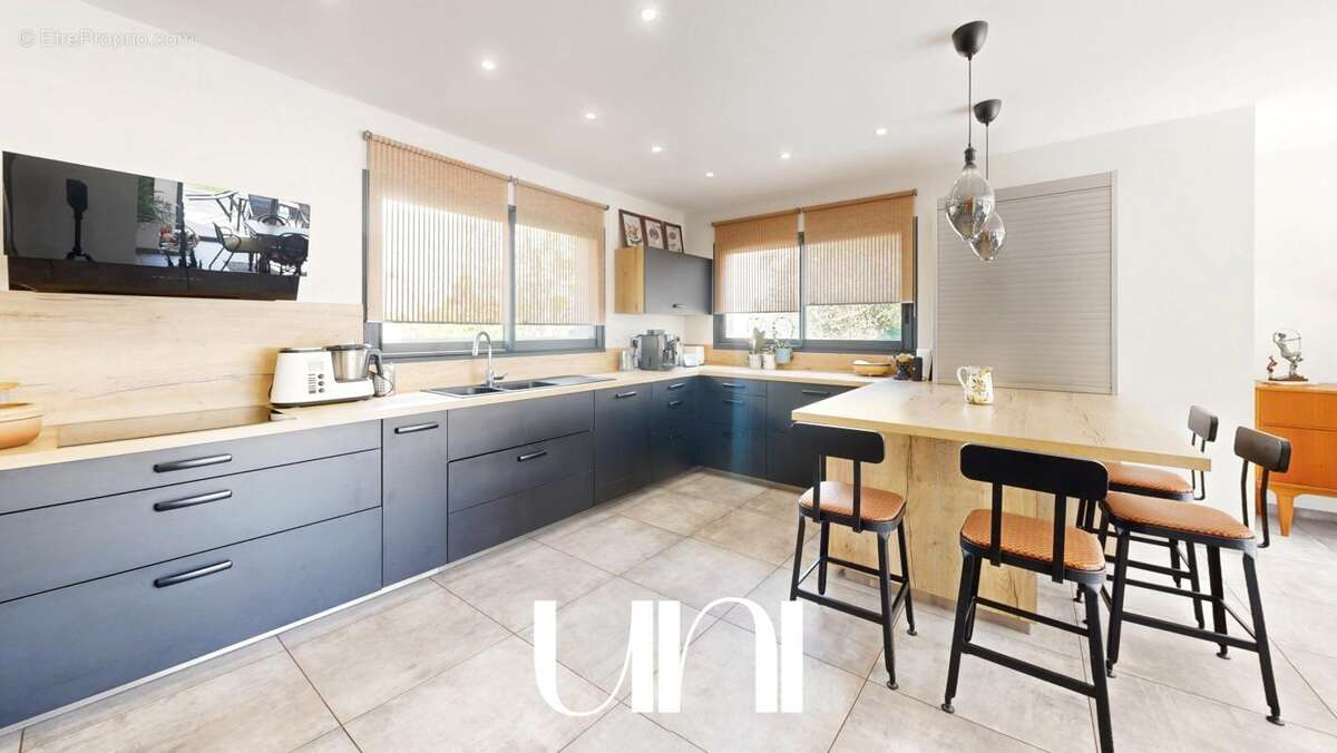 Maison à BIEVILLE-BEUVILLE