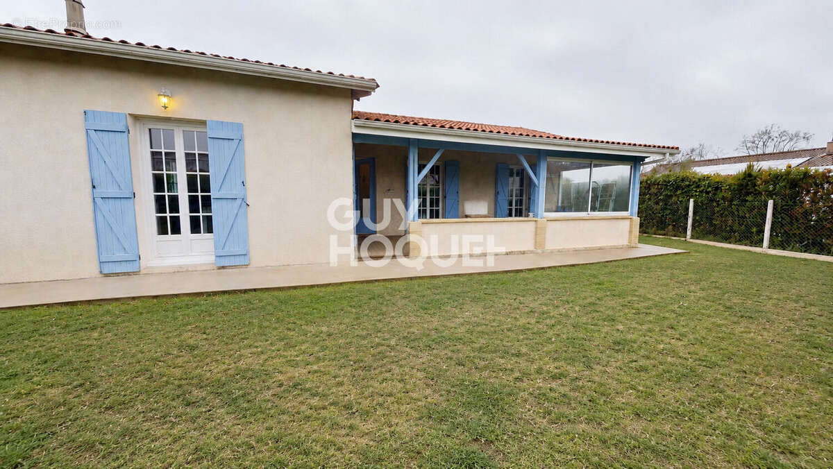 Maison à ARBANATS
