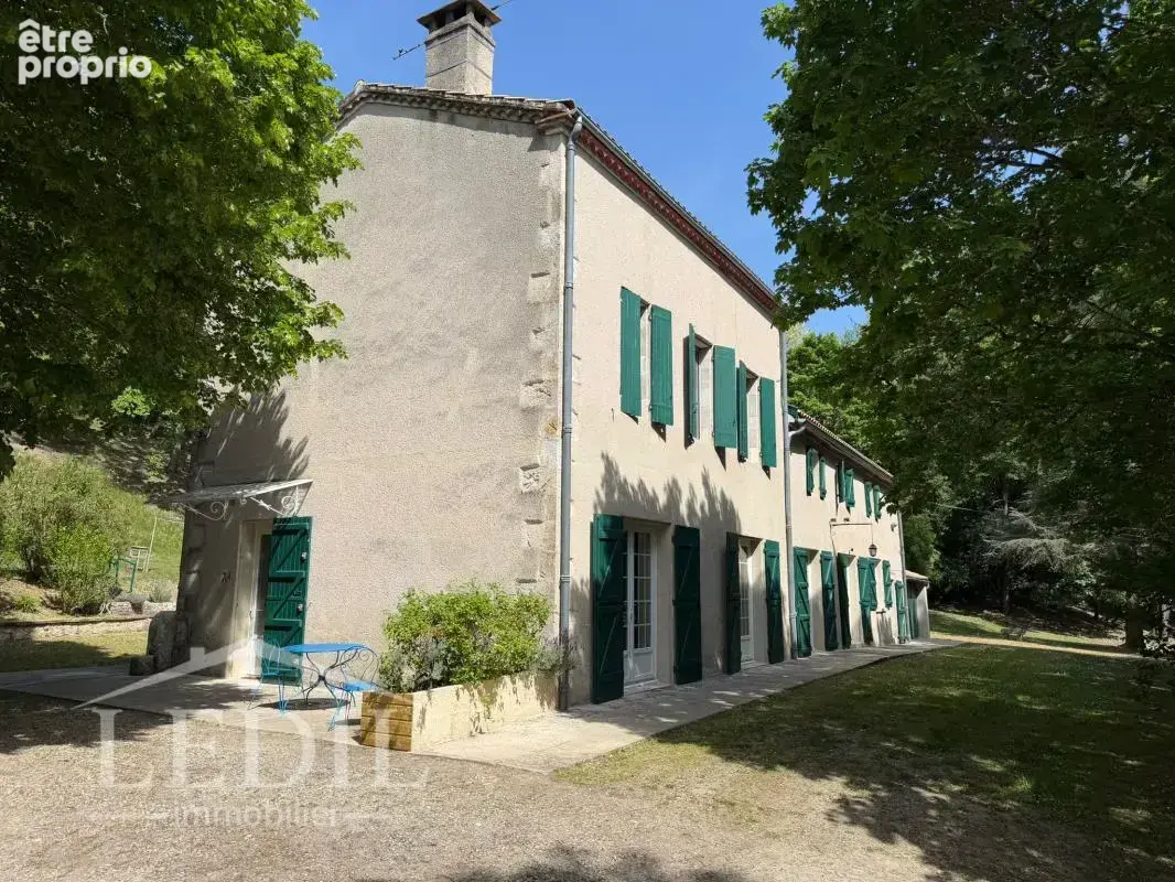 Maison à COLAYRAC-SAINT-CIRQ