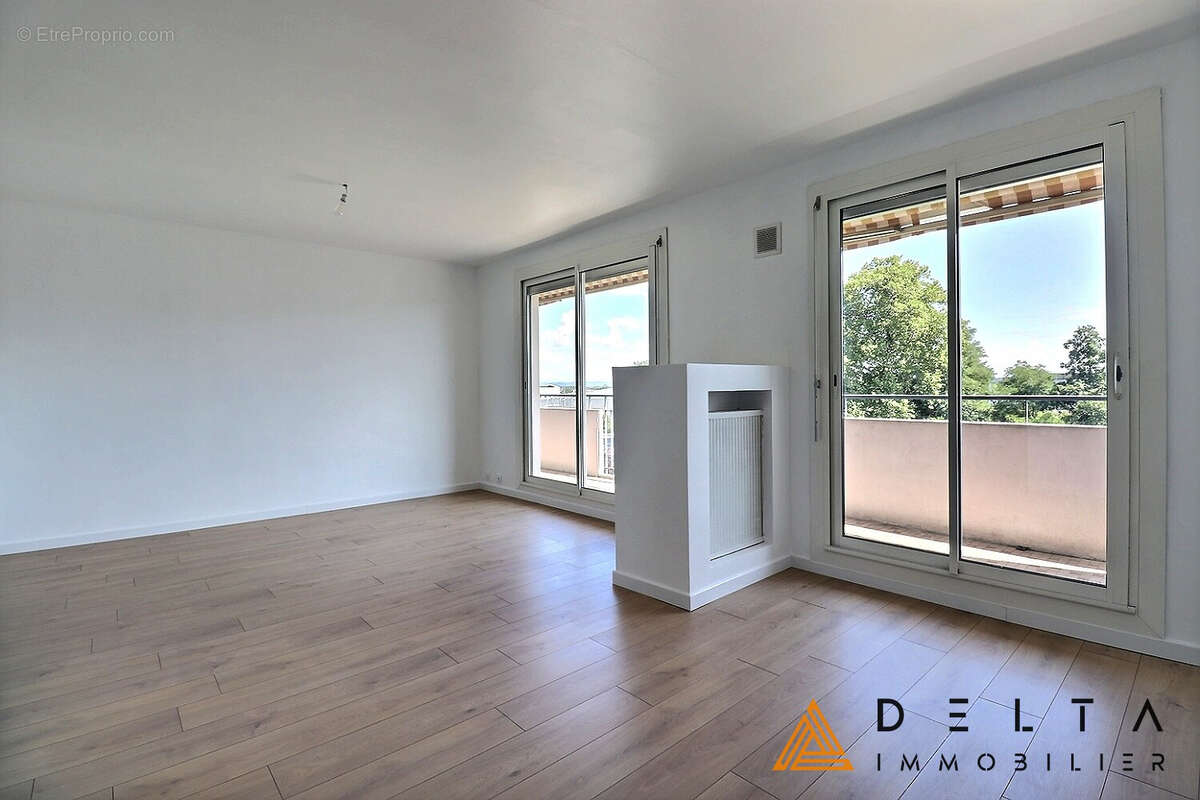 Appartement à MONTLUEL