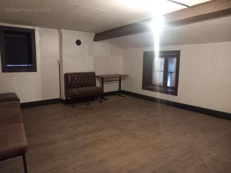 Appartement à THIERS