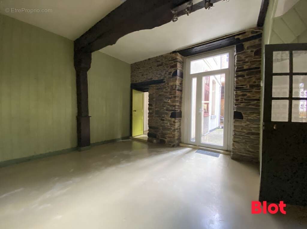 Maison à CHATEAUGIRON