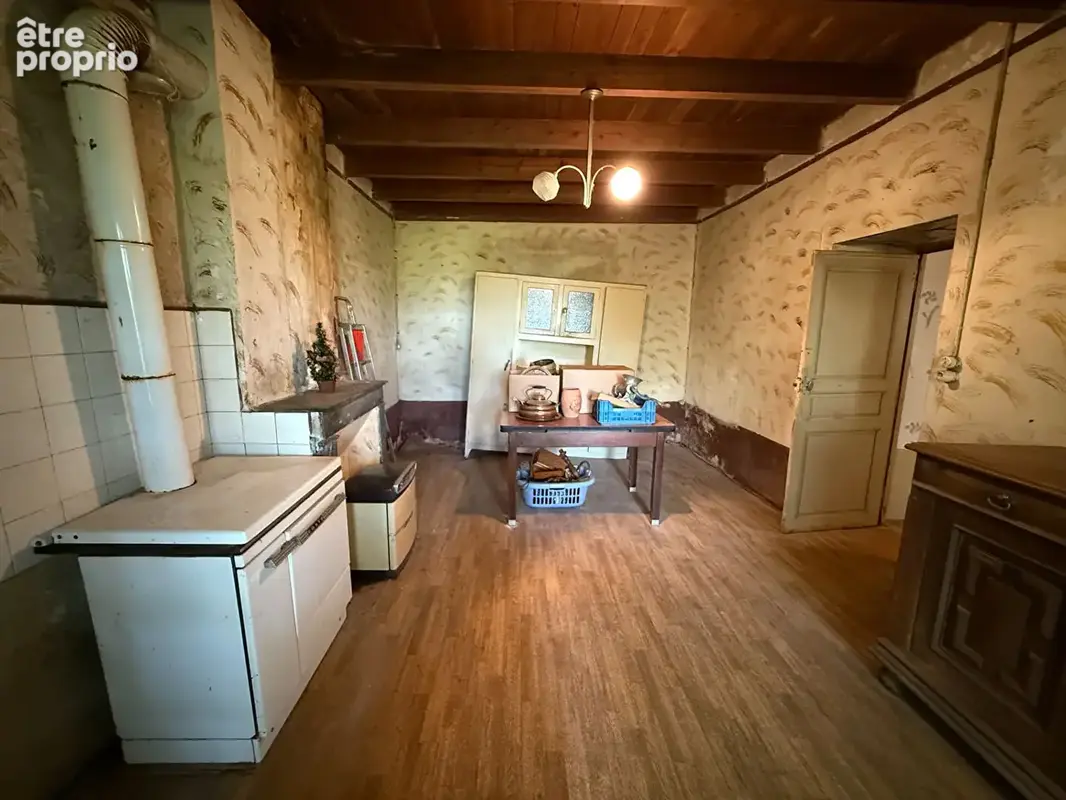 Maison en pierre avec dépendance attenante - photo 17