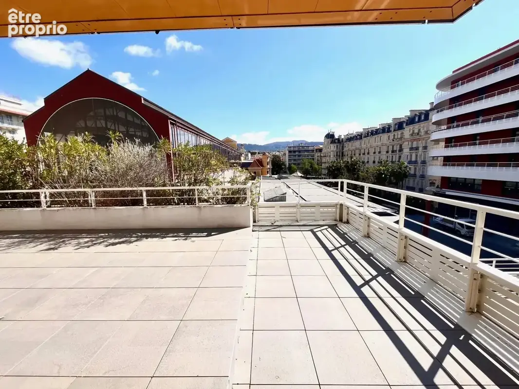 Appartement 3 pièces 65 m² à vendre à Nice (06000) - photo 3