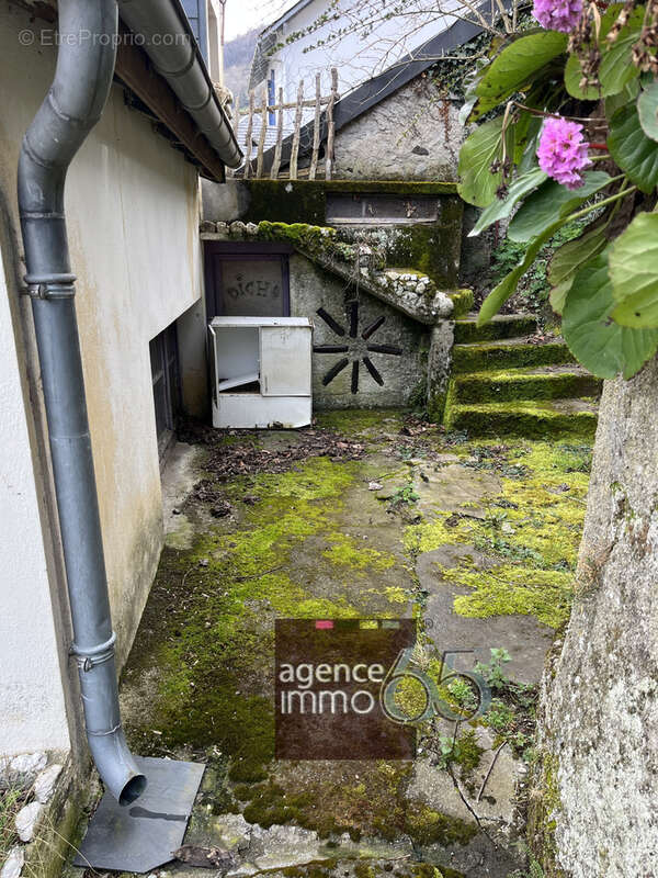 Maison à LUZ-SAINT-SAUVEUR