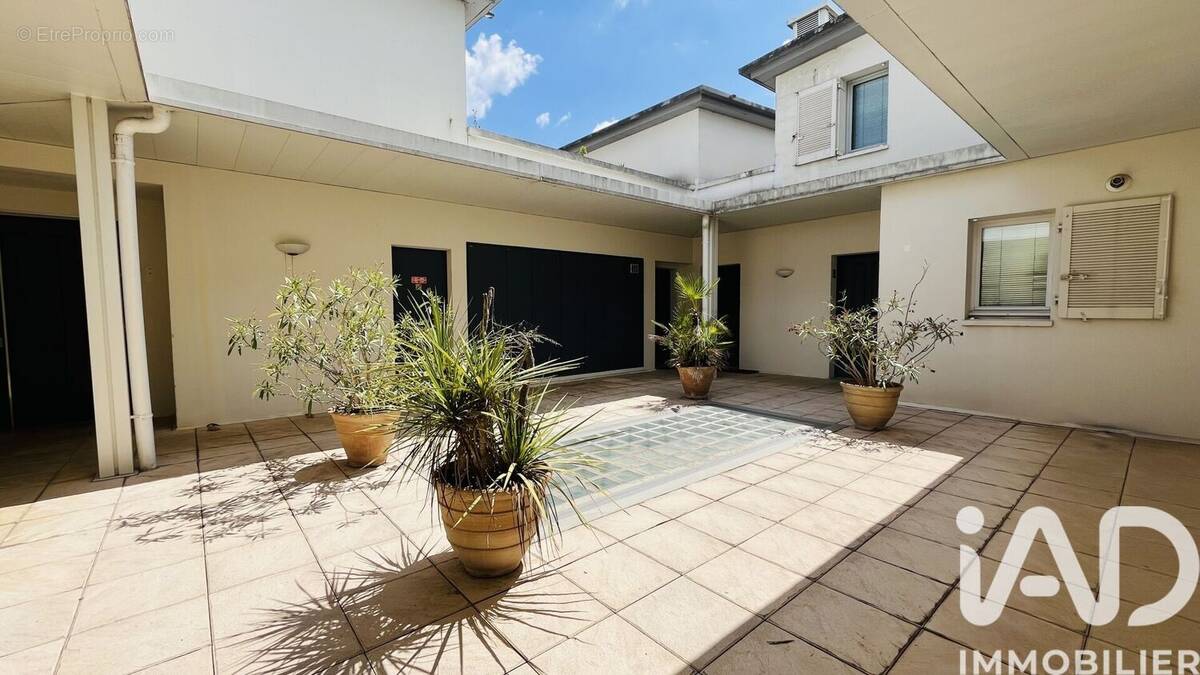 Photo 1 - Appartement à BORDEAUX