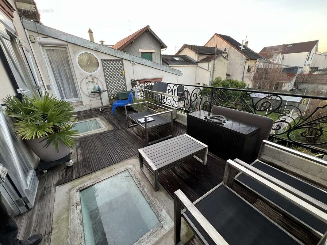TERRASSE - Maison à HOUILLES