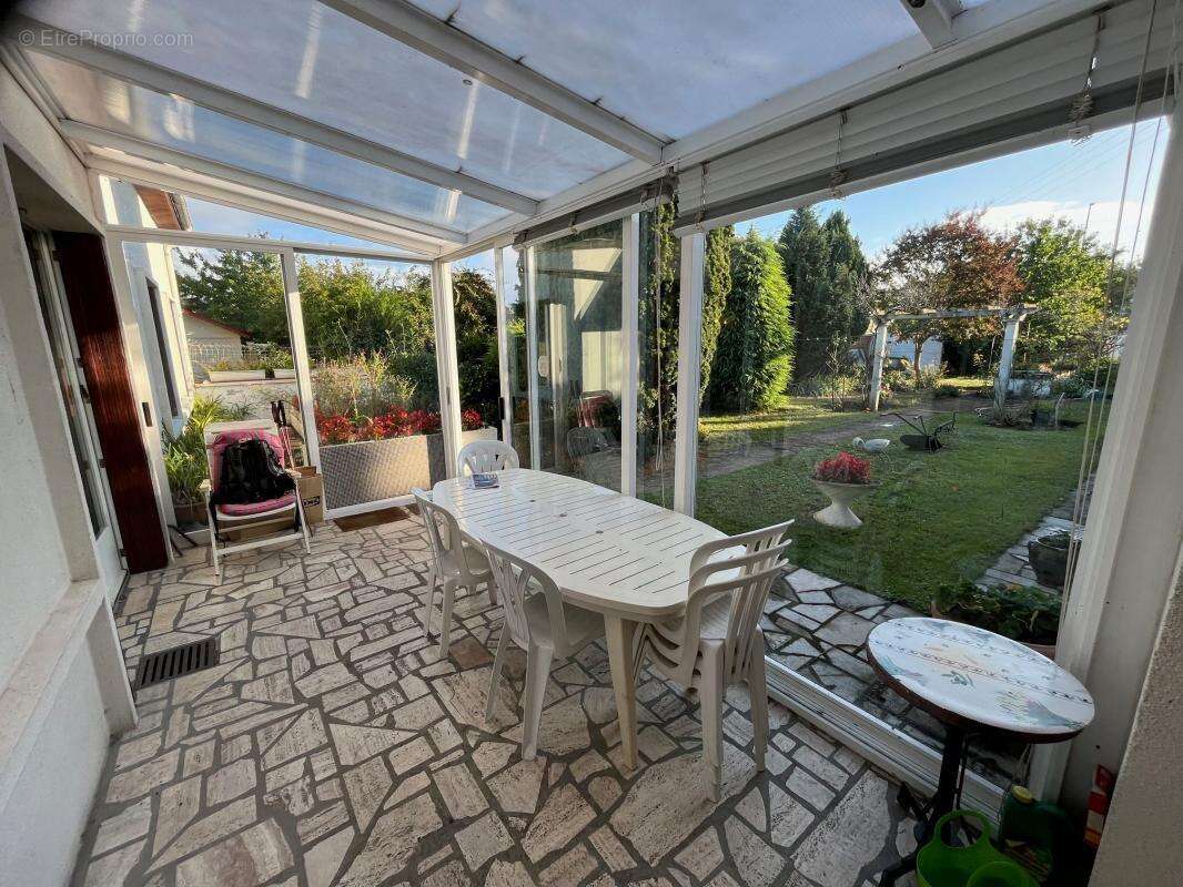 Maison à VAIRES-SUR-MARNE