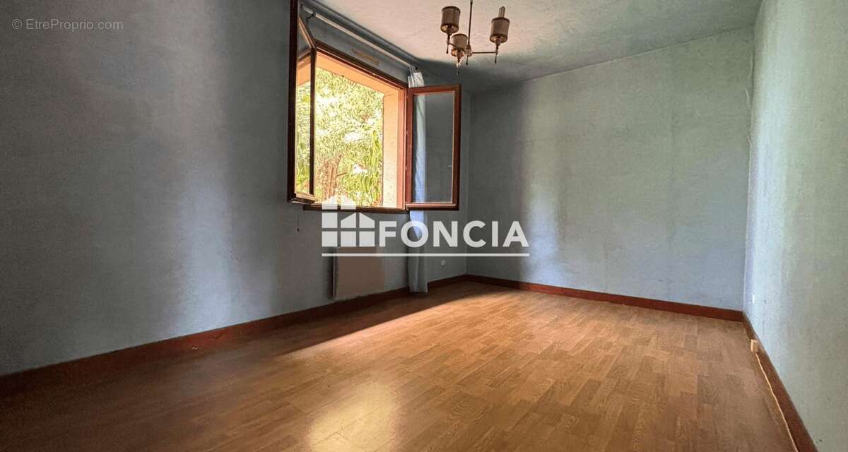 Maison 112 de m2 sur parcelle de 2110 m2 idéalement située ! - photo 6