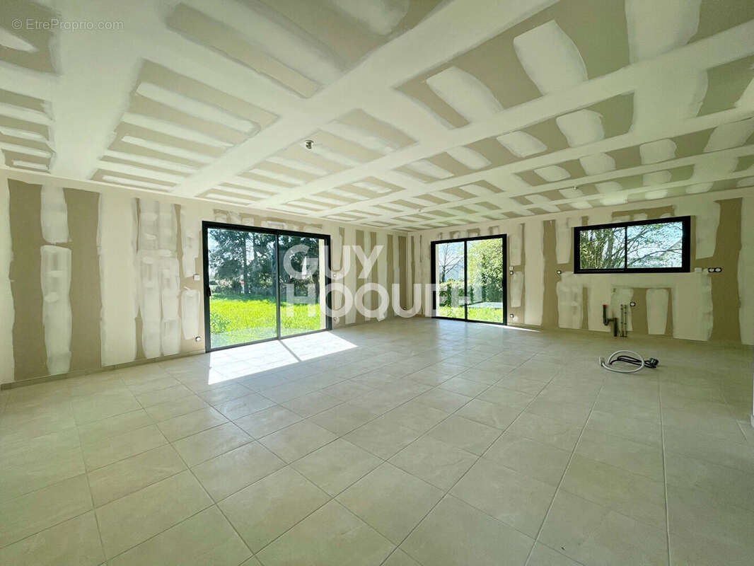 Maison neuve de 125 m² - Ducey Les Cheris - photo 3