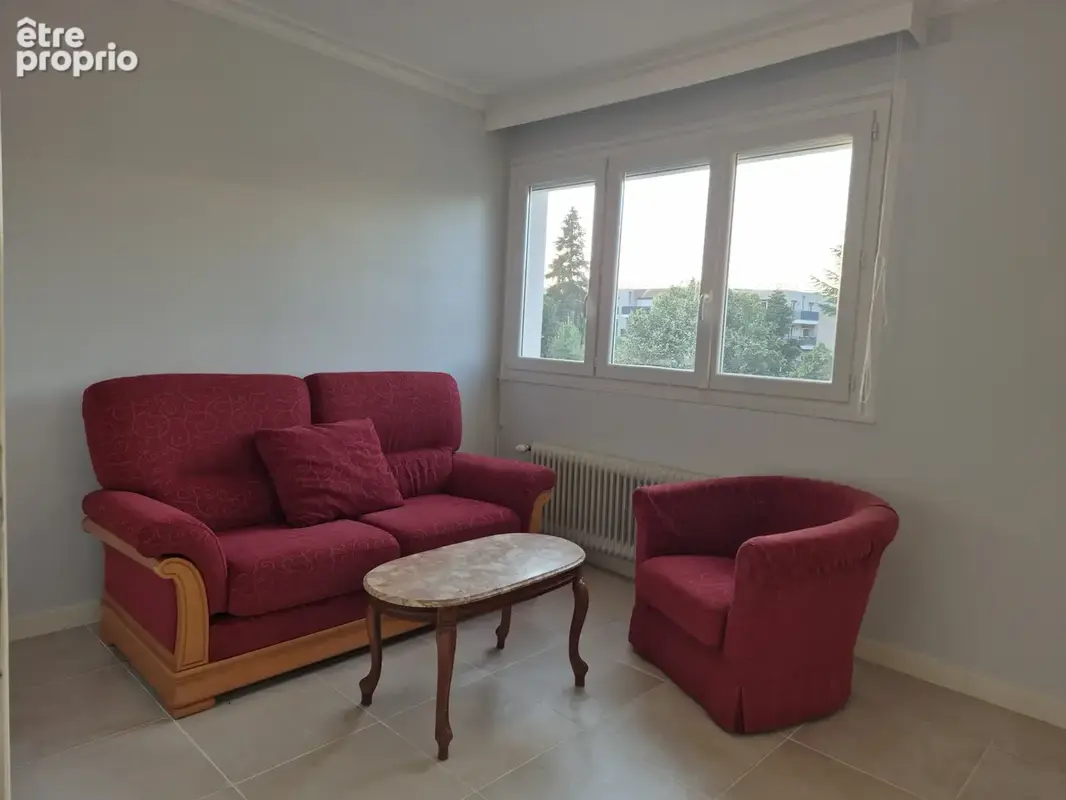 T3  - 62 m2 - ECULLY - Quatier Les serres-Vivier - photo 8