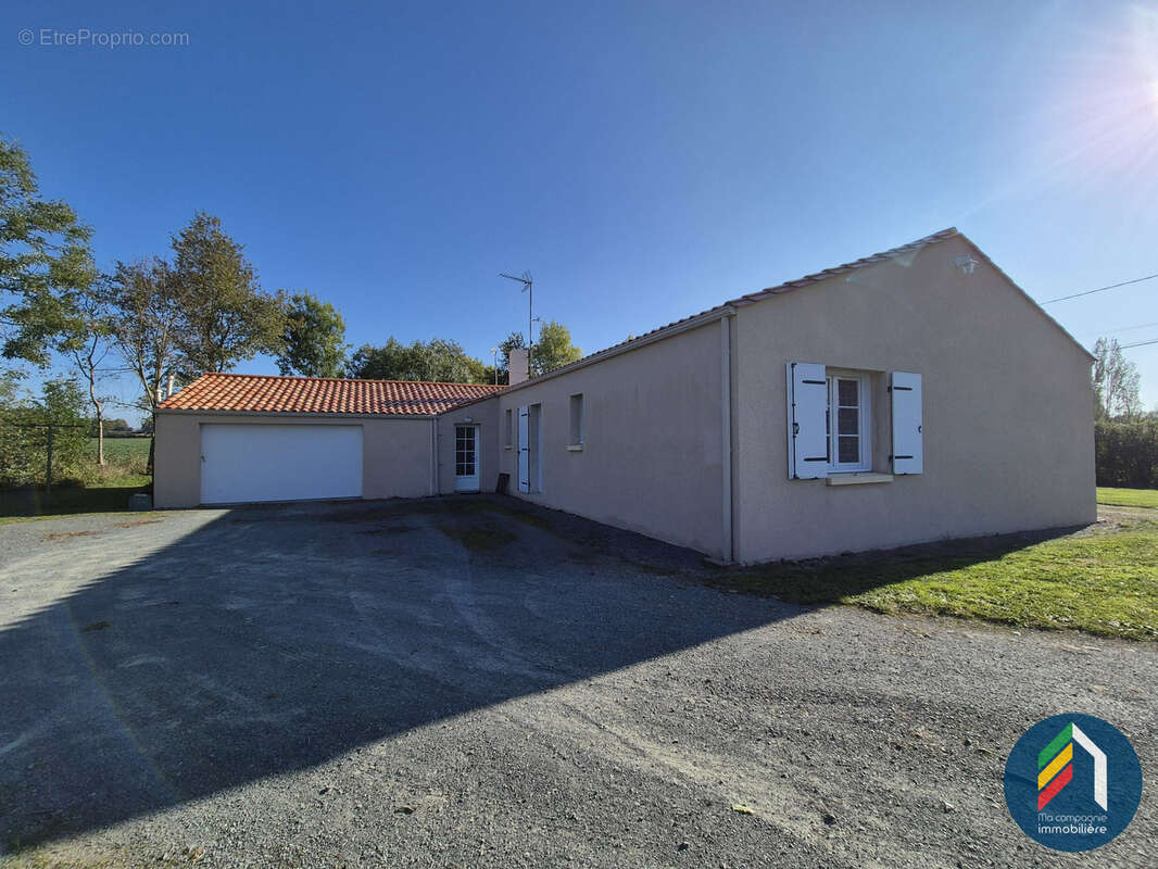 Maison à REAUMUR
