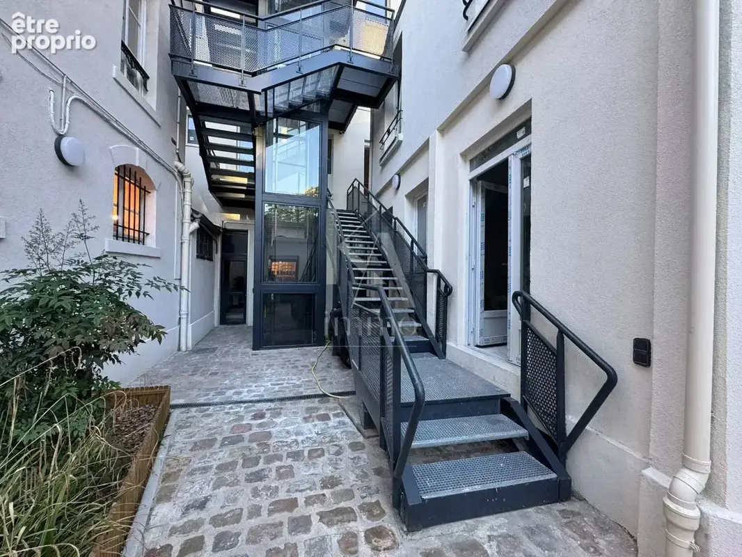 Maison de ville commerciale place Marcel Sembat - photo 8