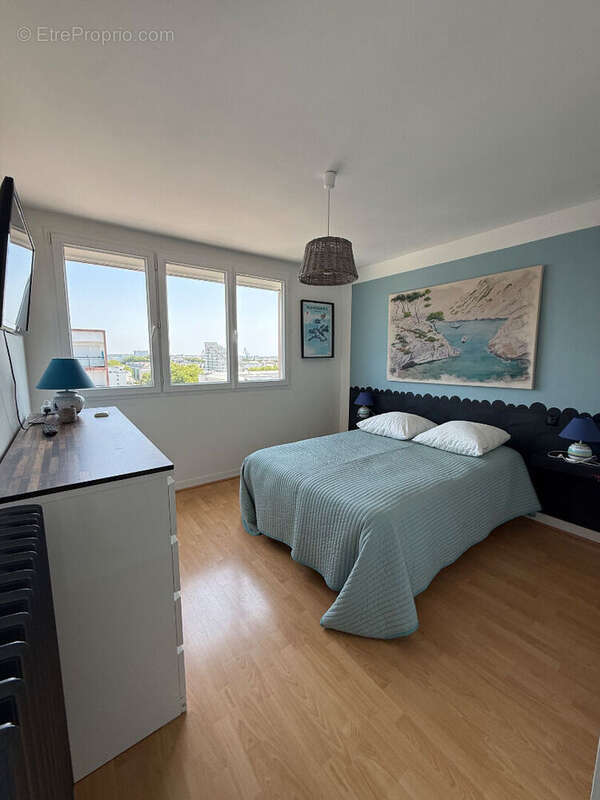 Lorient centre ville appartement t3 avec balcon et parking - photo 3