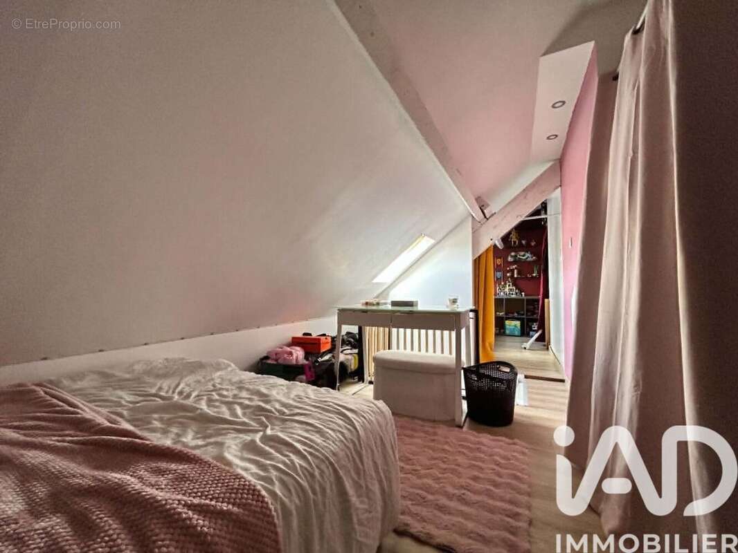Maison 93 m² à Saint-Maurice-D'etelan  - photo 8