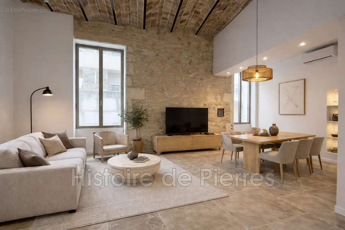 Maison à NIMES