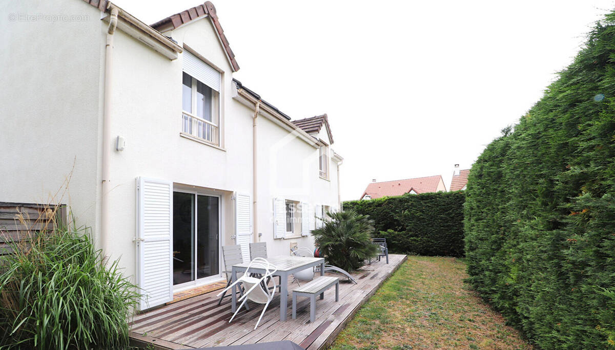 Maison à TRIEL-SUR-SEINE