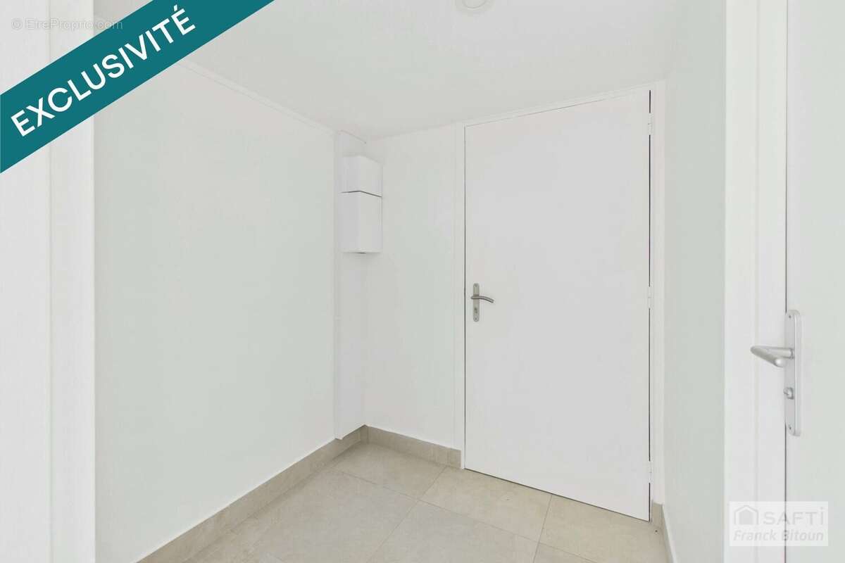 Photo 6 - Appartement à COURBEVOIE