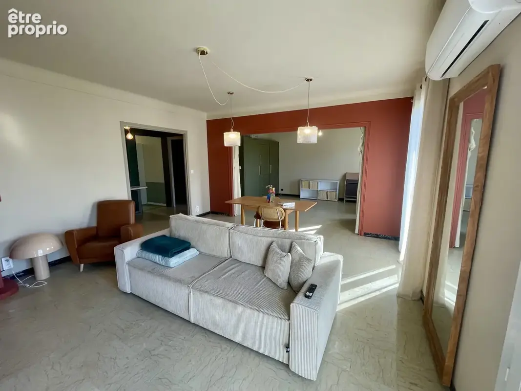 Appartement F3 La Lunette 81 m2 avec balcons, parking et cave - photo 1