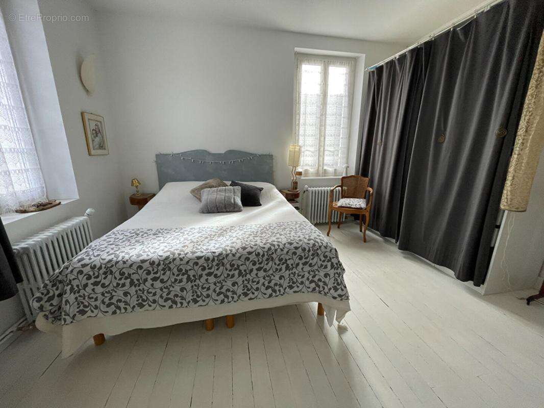 Maison à MAINTENON