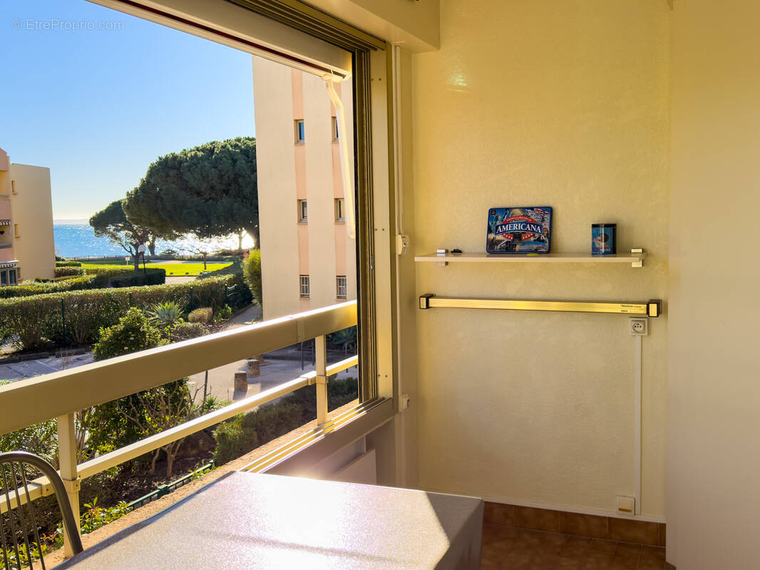 Appartement à LA LONDE-LES-MAURES