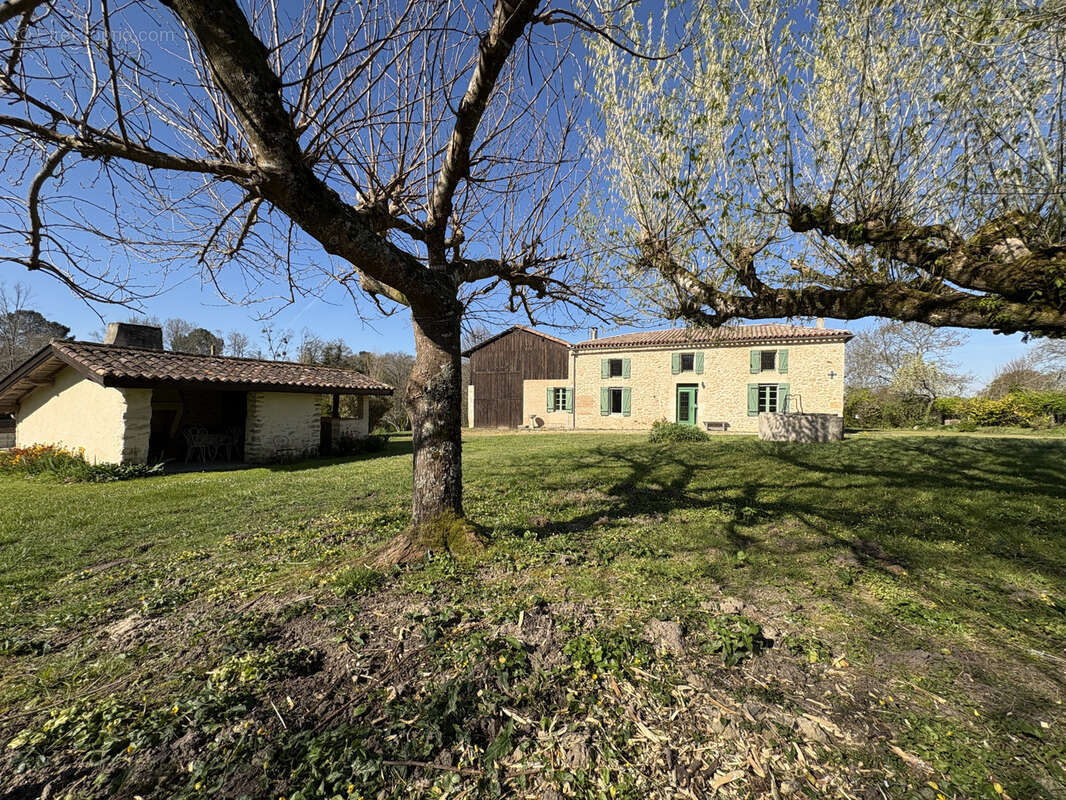 Maison à BAZAS