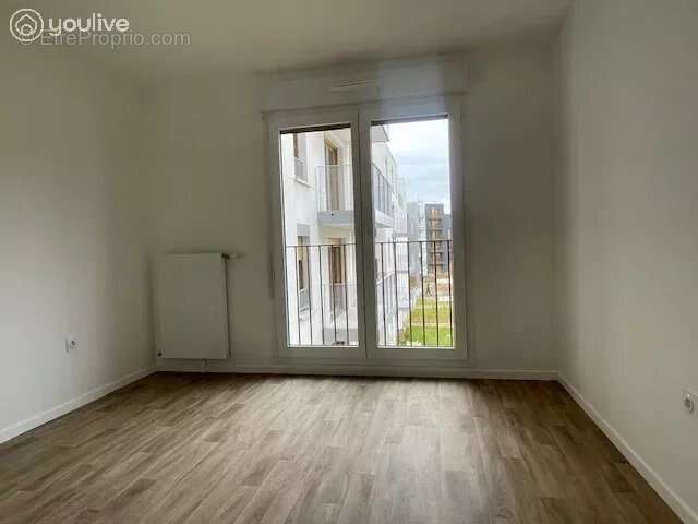 Appartement à SARTROUVILLE