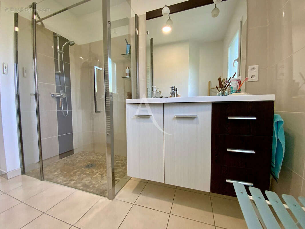 Maison à GUITINIERES