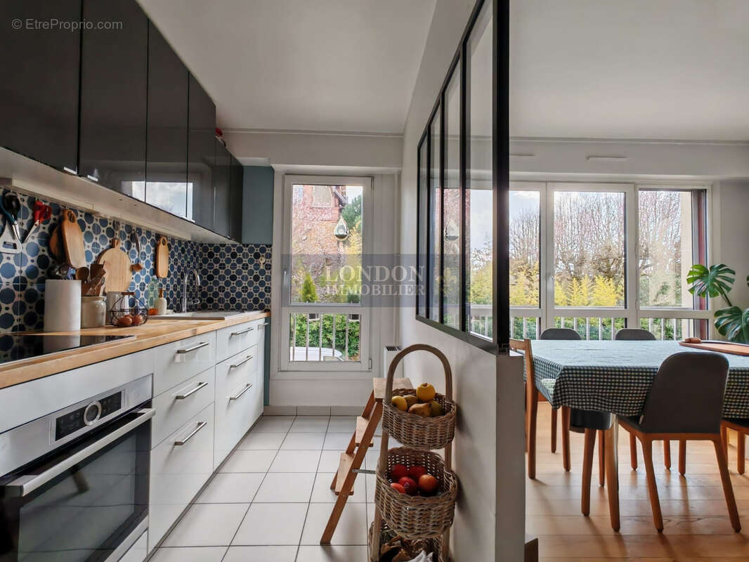 Appartement à VERSAILLES