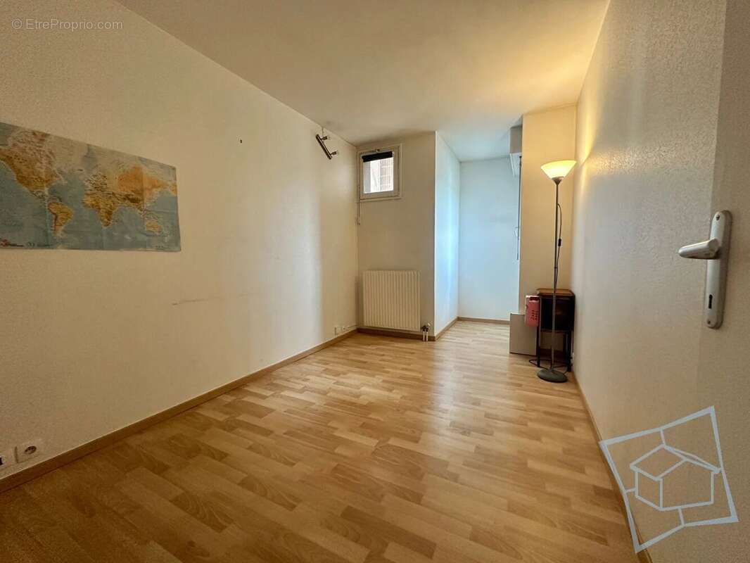 Appartement Montigny Le Bretonneux 4 pièce(s) 88 m2 - photo 9