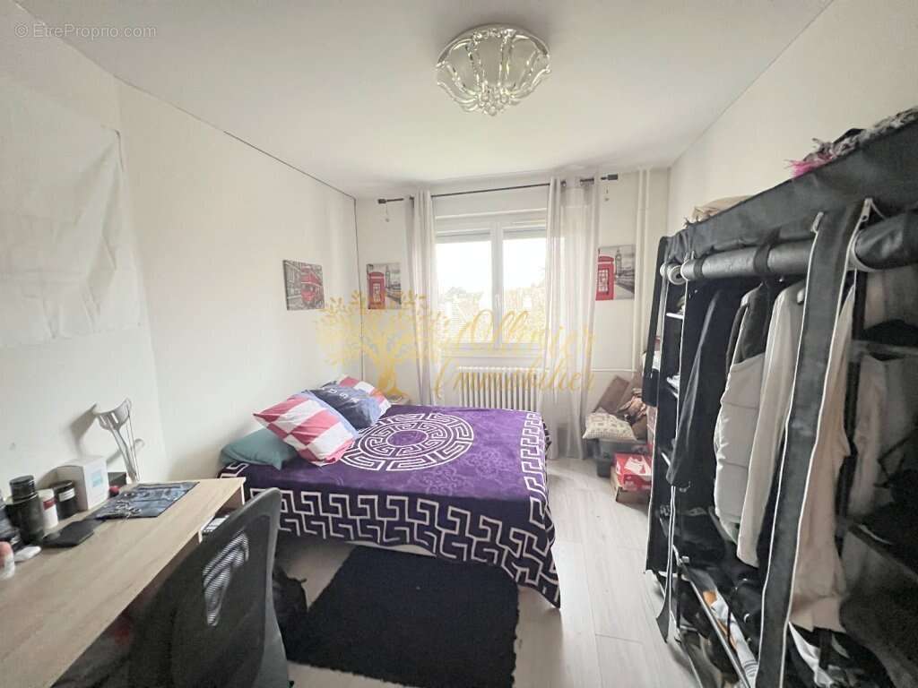 Appartement à PONTAULT-COMBAULT
