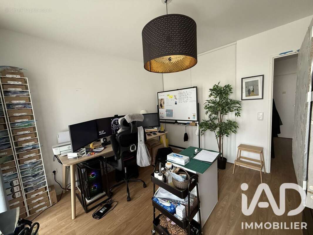 Appartement 85 m² à Stains  - photo 7