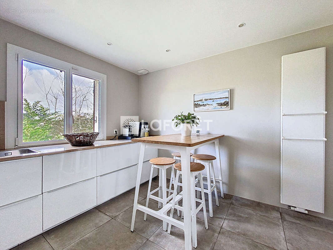 Maison à VERNEUIL-SUR-SEINE