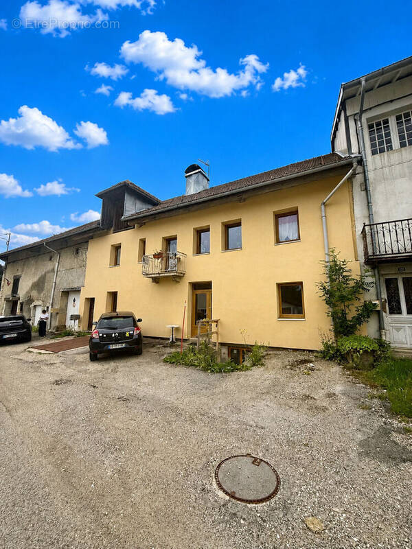 Appartement à FONCINE-LE-BAS