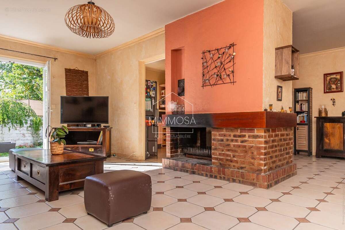 Maison à LIVRY-GARGAN