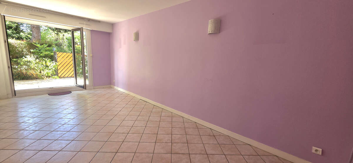 Appartement type F2 avec extérieur privatif d'environ 50 m2 - photo 3