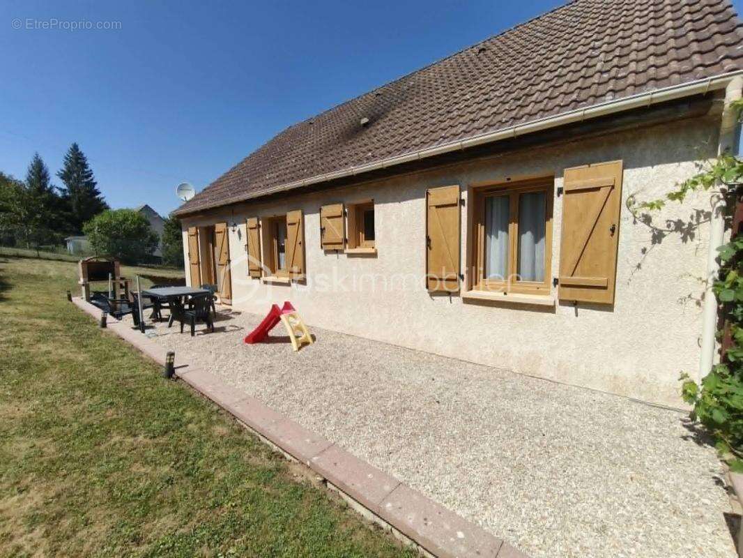 Maison de plain-pied 91 m² – 3 chambres – Terrain de 1100 m² – DPE C - photo 13