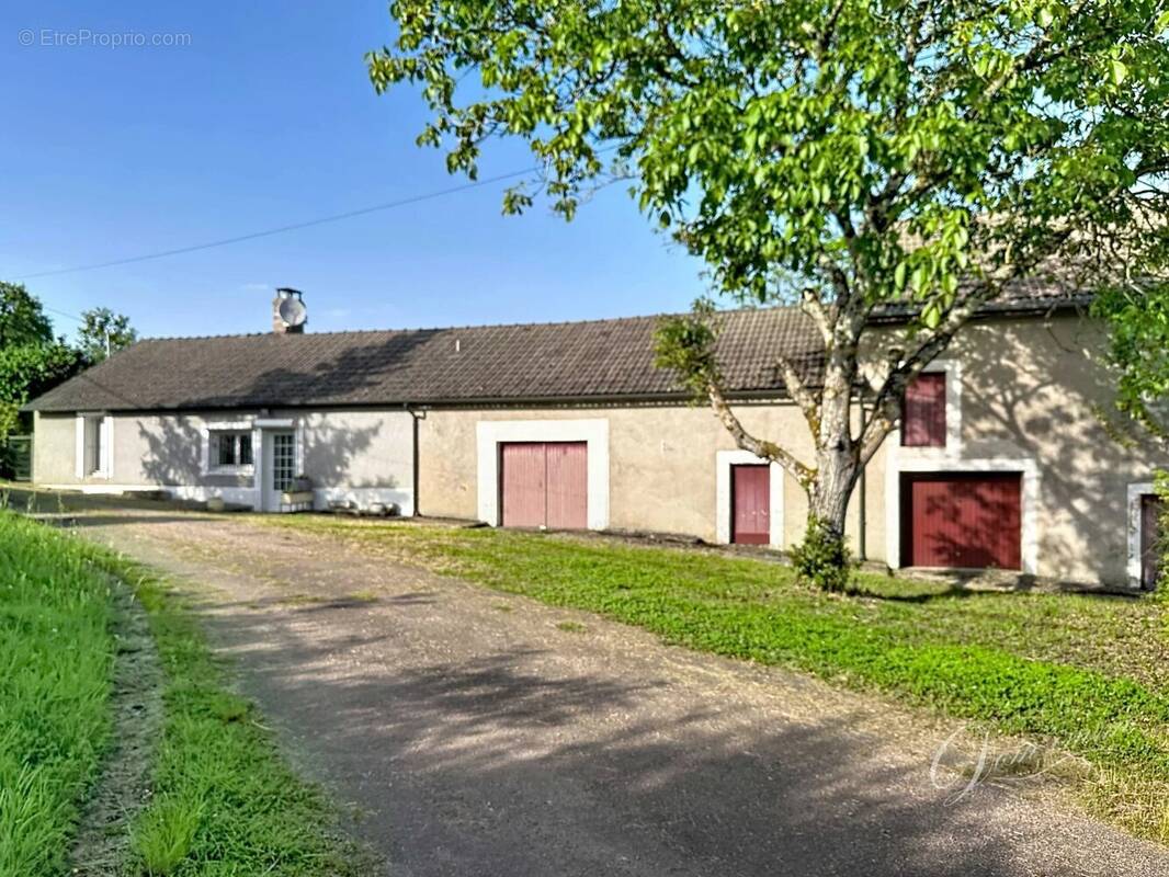 Maison à SAULIEU