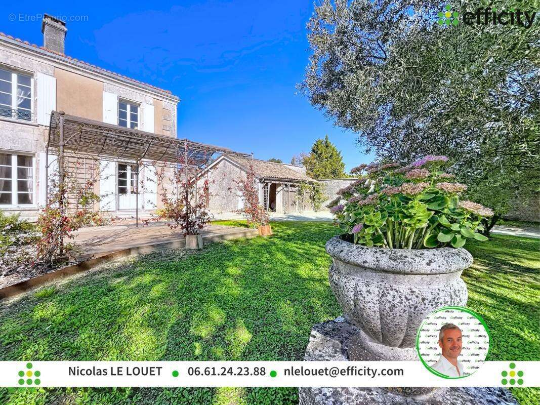 Maison à ANAIS
