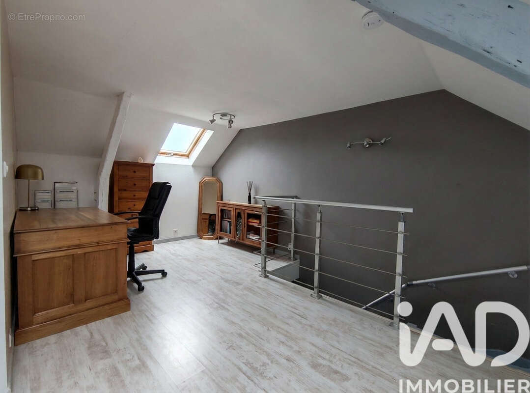 Maison 180 m² à Coullemelle  - photo 7
