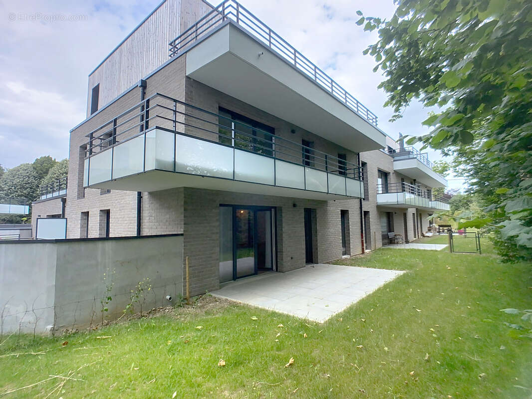 Appartement à LA CHAPELLE-D&#039;ARMENTIERES