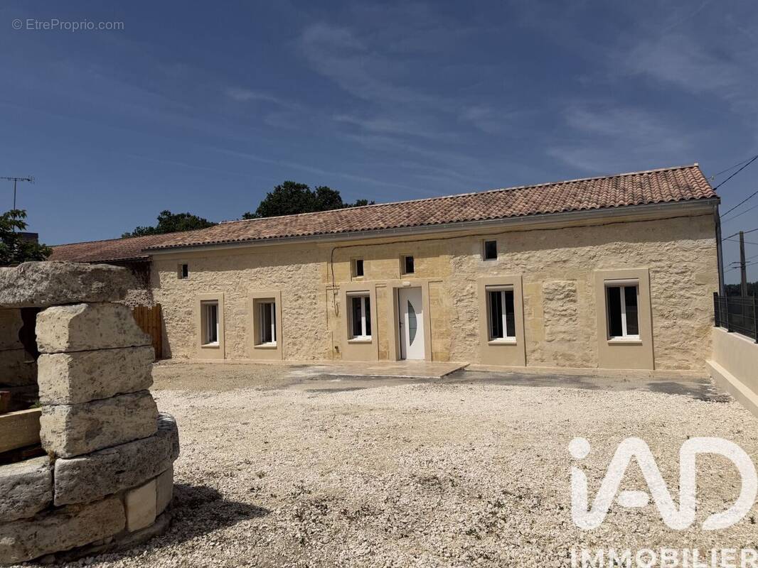 Photo 1 - Maison à PUISSEGUIN