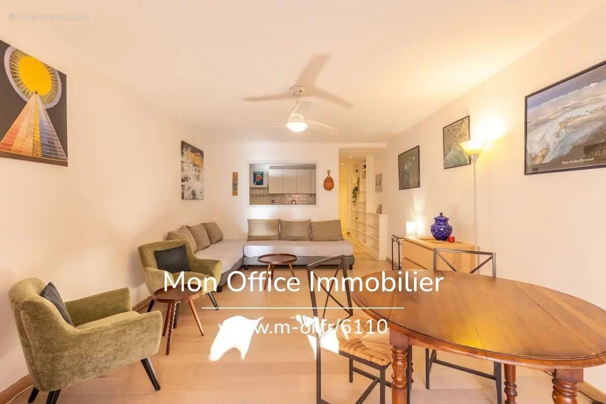 Appartement à SANARY-SUR-MER